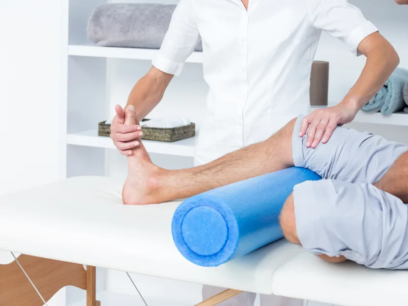 How Intersegmental Traction Therapy works at Lincoln Park Rehab