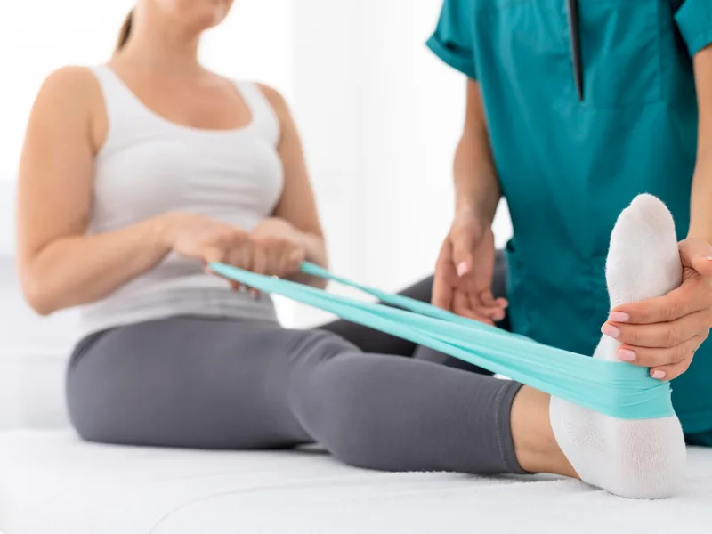Intersegmental Traction Therapy at Lincoln Park Rehab in Miramar