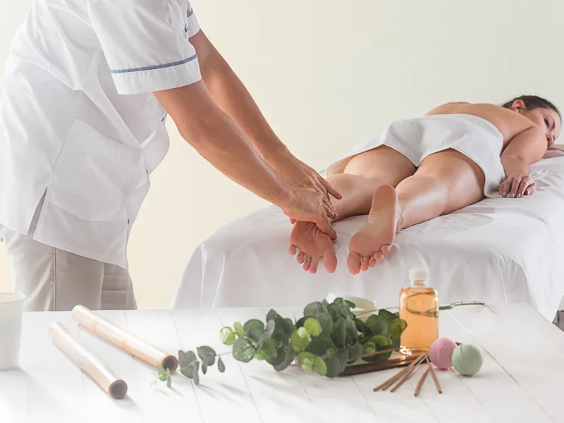Therapeutic Massage at Lincoln Park Rehab in Miramar