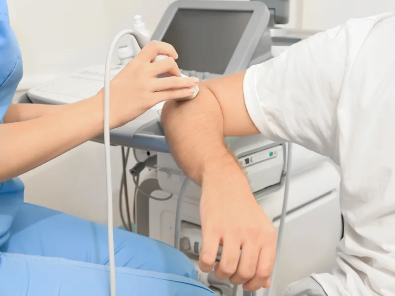 Shockwave Therapy at Lincoln Park Rehab in Miramar
