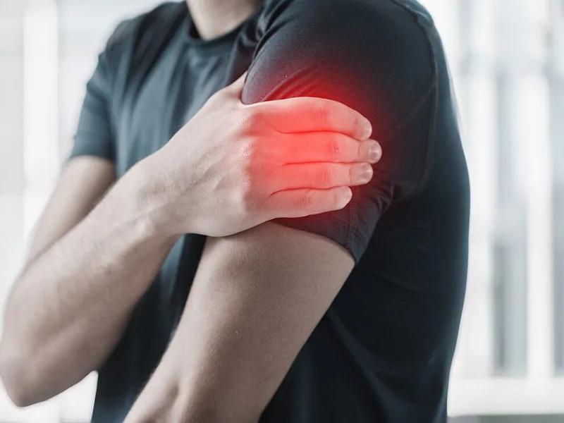 Lincoln Park Rehab treating arm pain in Miramar