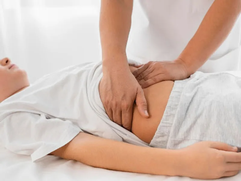 Lincoln Park Rehab treating digestive health in Miramar