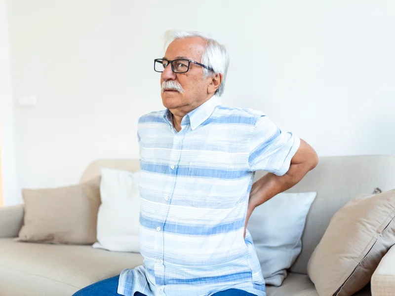 Lincoln Park Rehab treating disc injury in Miramar