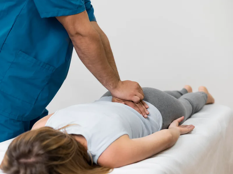 How Lincoln Park Rehab treats hip pain in Miramar