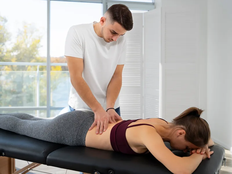 Chiropractic care for hip pain at Lincoln Park Rehab in Miramar