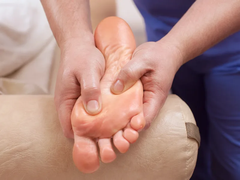 Chiropractic care for plantar fasciitis at Lincoln Park Rehab in Miramar