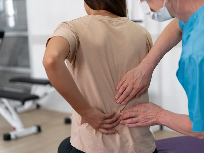 How Lincoln Park Rehab treats sciatica in Miramar